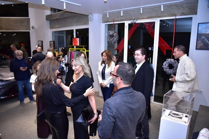 Art for Hope Initiative showcasing the rebirth of the smart All-Electric Compact SUV