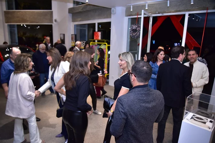 Art for Hope Initiative showcasing the rebirth of the smart All-Electric Compact SUV
