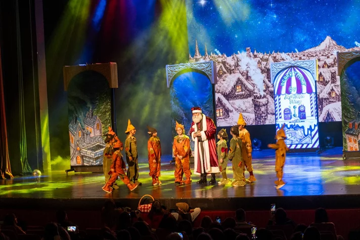 The Enchanted Storyteller of Christmas