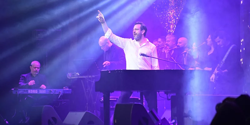 Guy Manoukian at Beirut Hall